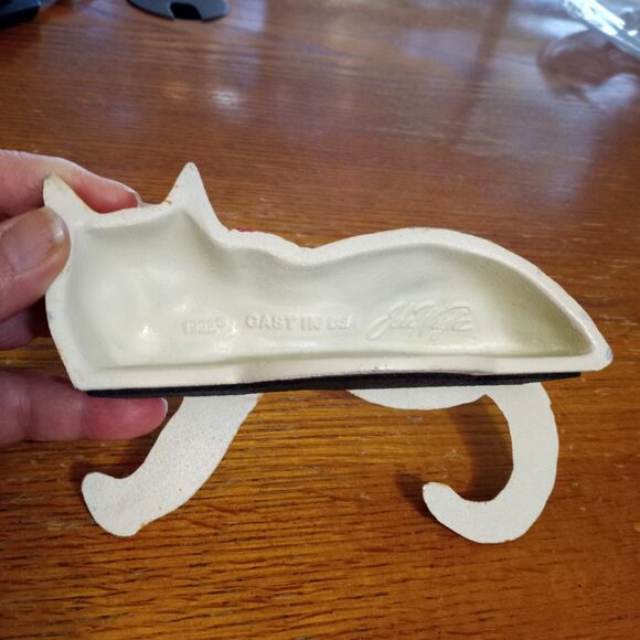 Vintage John Wright Cast Metal Cat Shelf Sitter Sleeping 1992 USA kitten - Picture 5 of 7